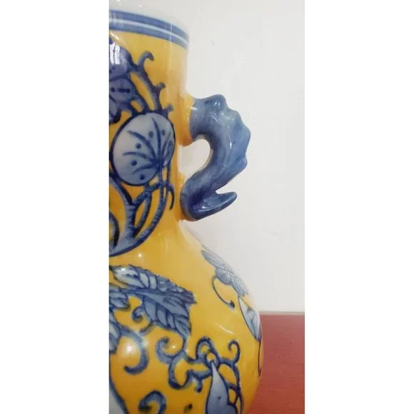 A Pair of Chinese Yellow and Blue Vase with side handles - Decorative Vases